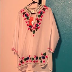 XL embroidered shirt
